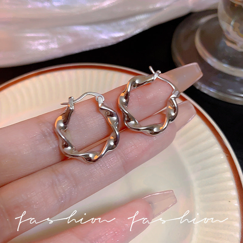 925 Silver Needle Hong Kong Style Retro Metal Earrings Women's High-Grade Geometric Simple Bracelet Ear Clip All-Match Exaggerated Commuter Earrings