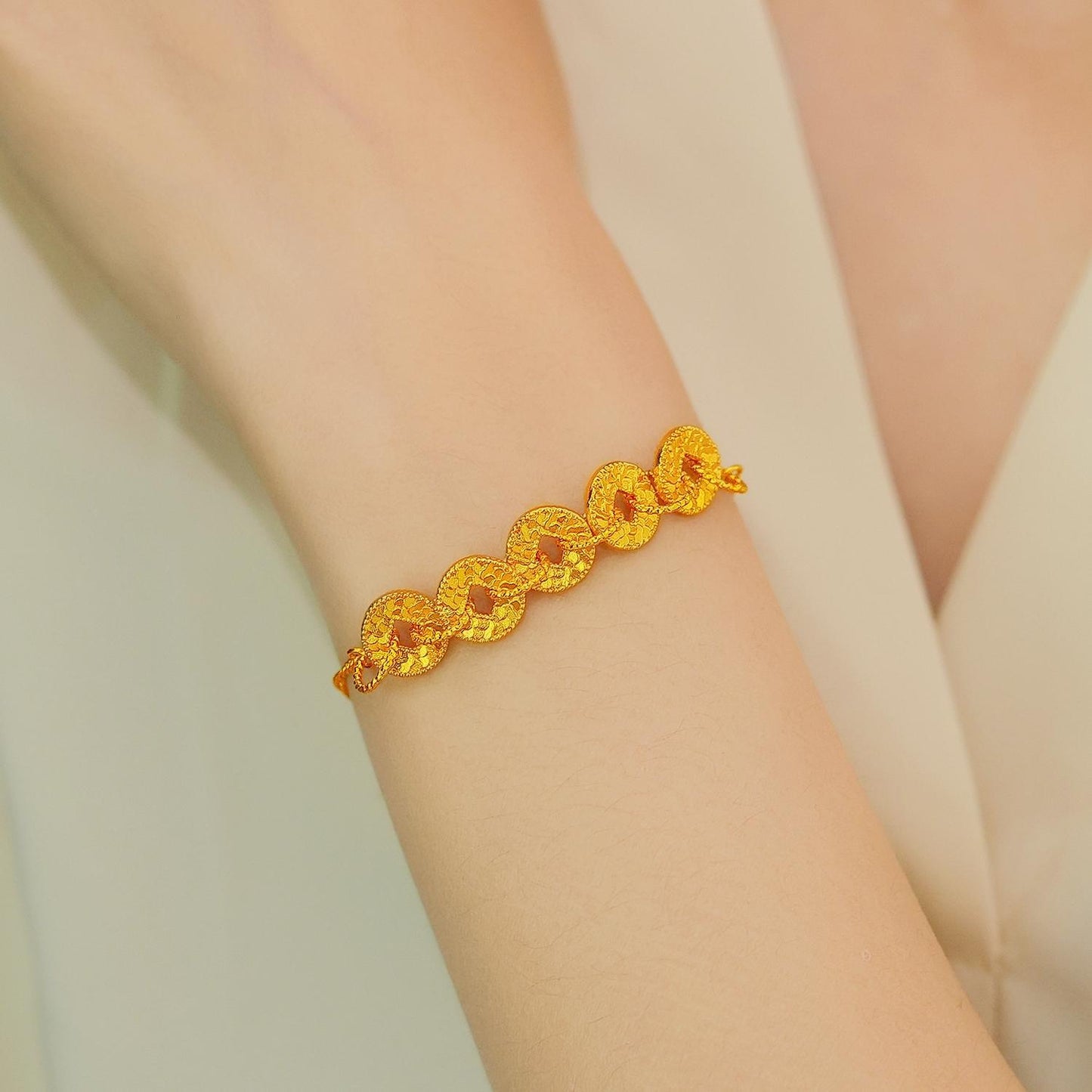 Crushed Ice Five Emperor Coins Bracelet for Women, Chinese Style Coin Design, Elegant and Versatile High-end Jewelry, Gift for Girlfriend