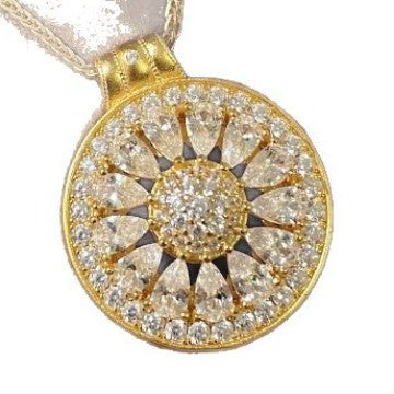 Vintage New Chinese Style Ancient Method Double-Sided White Diamond Rose Flower Window Necklace Light Luxury Design Hollow Air Quality High-End Collarbone Chain