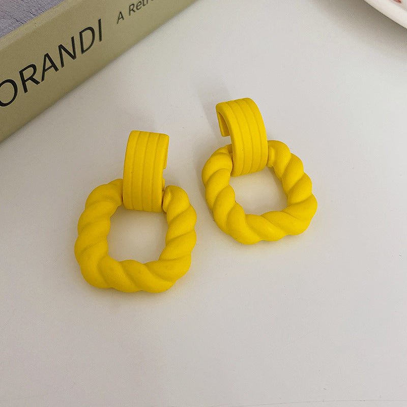 Yellow Series Fresh Fashion Versatile Flower Butterfly Earrings Simple Geometric Hoop Student Temperament Earrings for Women