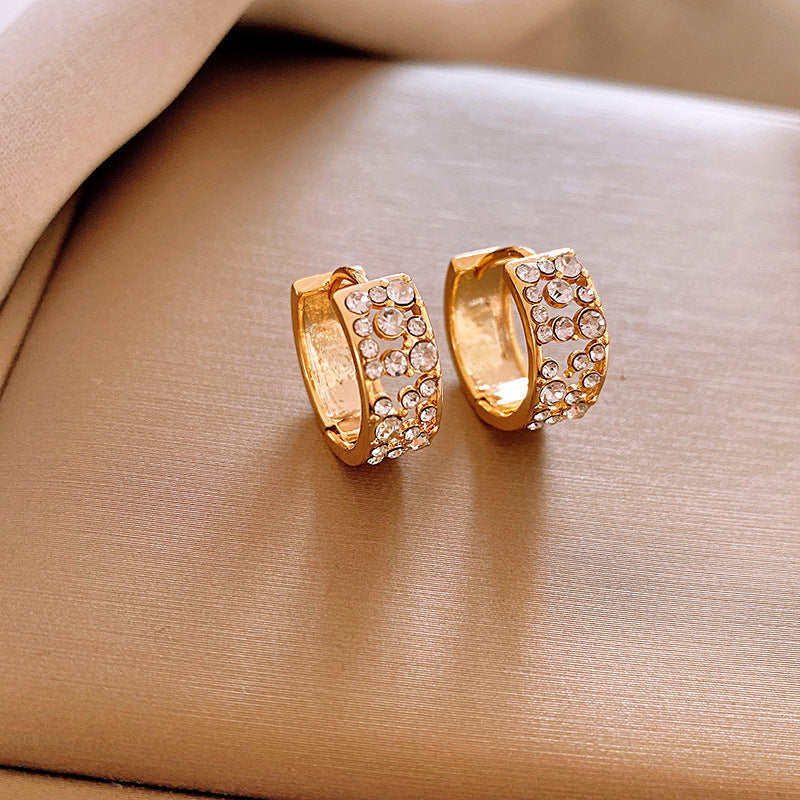 Simple Heart Circle Earrings Fashion Versatile Geometric Ear Clips Ear Studs Light Luxury High-end Feel Earrings for Women