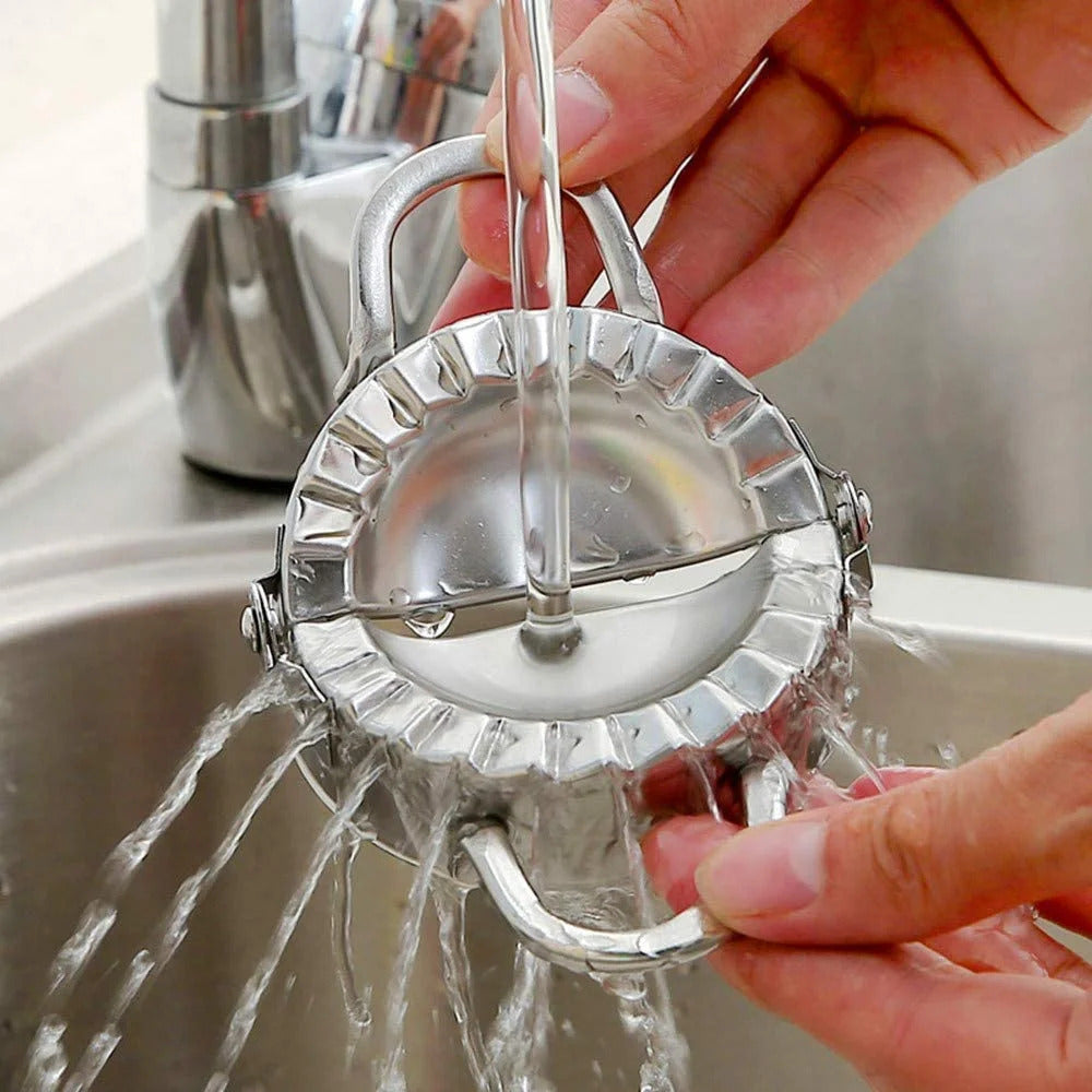 5pcs/Set Dumpling Mold Stainless Steel Chinese Shuijiao Maker Empanadas Metal Dough Pressing Tool Pastry Kitchen Accessories