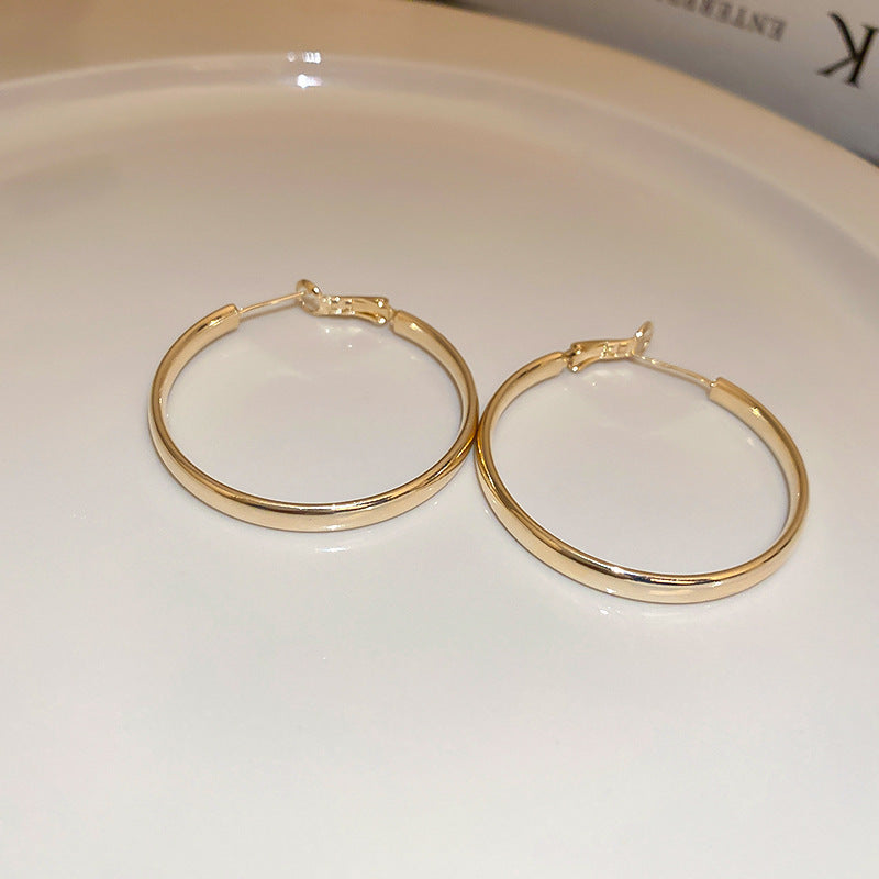 Simple Heart Circle Earrings Fashion Versatile Geometric Ear Clips Ear Studs Light Luxury High-end Feel Earrings for Women