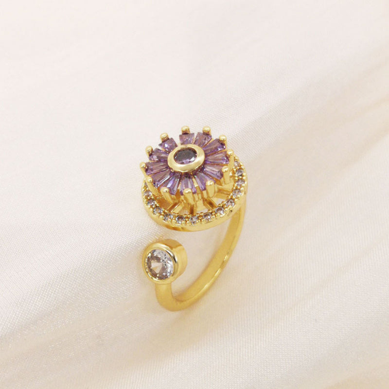 Rotating Ring for Women with Micro Paved Zircon, Elegant and Minimalist Style, Versatile Full Diamond Round Clover Ring Jewelry