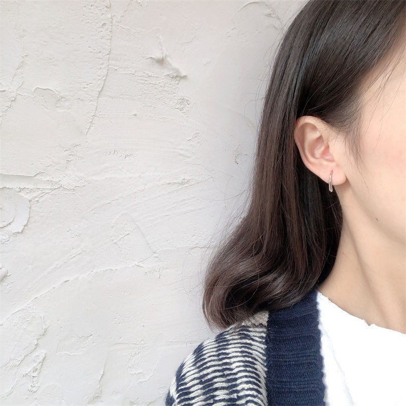 No Need to Remove Earrings While Sleeping for Women, Minimalist Style, Simple and Elegant, Internet Celebrity Ear Hooks, Small Silver Stud Earrings