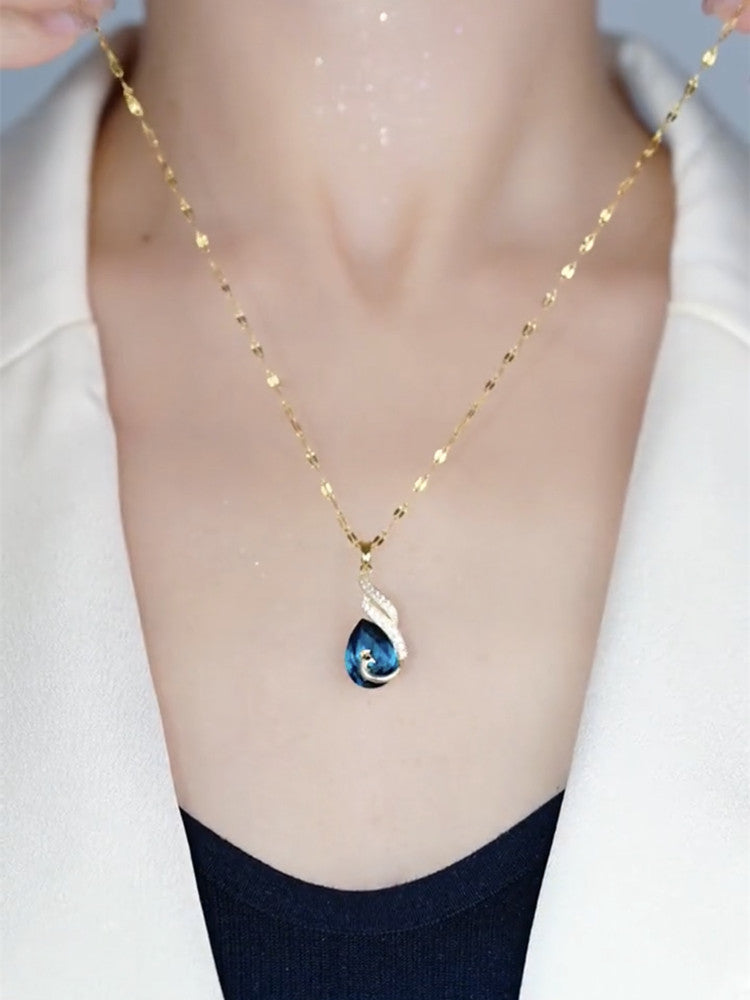 Blue Peacock Crystal Necklace for Women New Short Clavicle Chain Choker