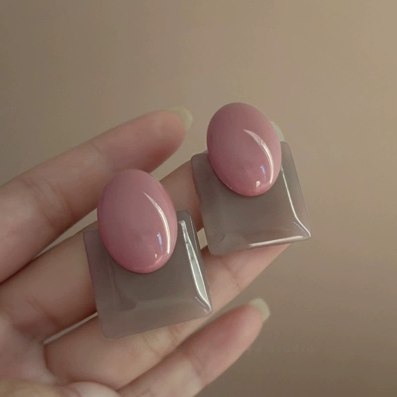 Dopamine Colorful Flower Earrings Suitable for Spring Sweet Cute Young Heart Stud Earrings for Women 2025 New Model