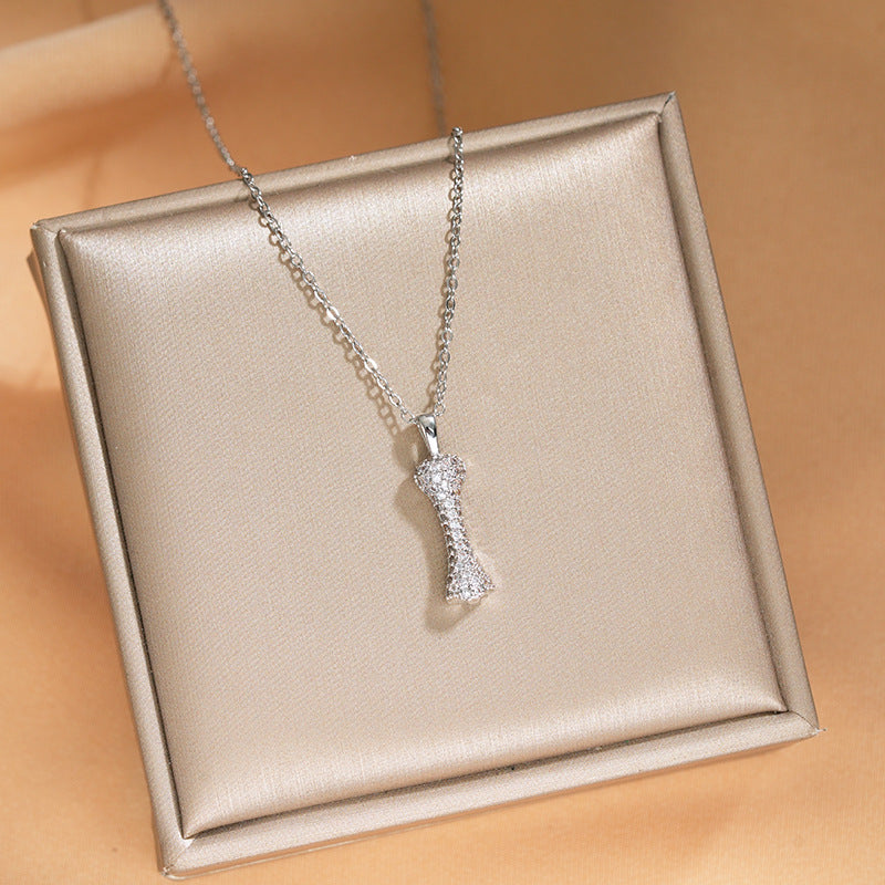 Elegant Inlaid Zircon Exquisite Titanium Steel Necklace for Women Fashionable Versatile Internet Celebrity Collarbone Chain Niche Light Luxury Jewelry