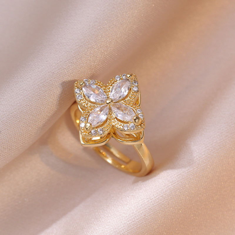 Rotating Ring for Women with Micro Paved Zircon, Elegant and Minimalist Style, Versatile Full Diamond Round Clover Ring Jewelry