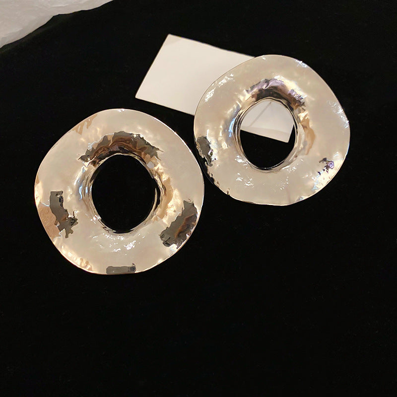 Simple Heart Circle Earrings Fashion Versatile Geometric Ear Clips Ear Studs Light Luxury High-end Feel Earrings for Women