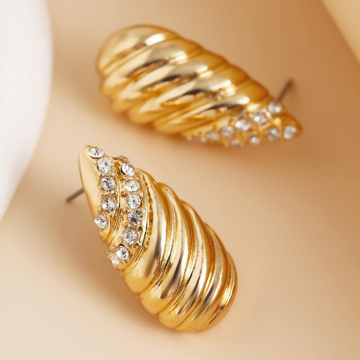 Personalized pleated hollow heart earrings various combinations of sunflower alloy earrings