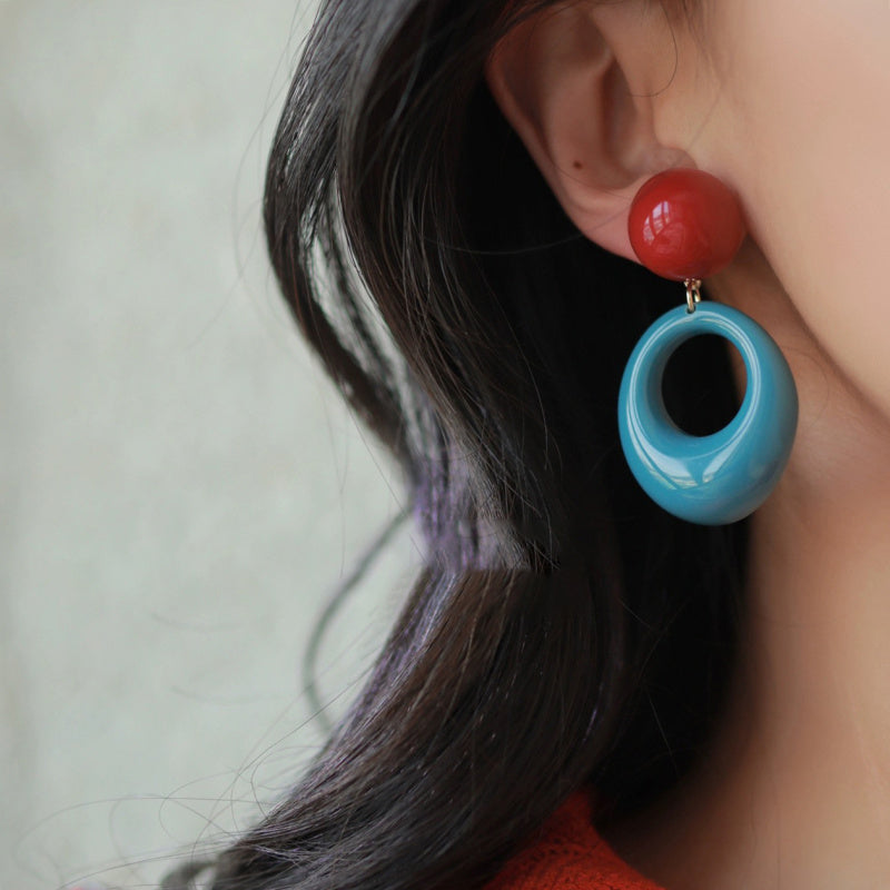 Retro 80 Hong Kong style atmosphere circle color contrast earrings exaggerated personality mosquito incense plate ear clip without ear hole