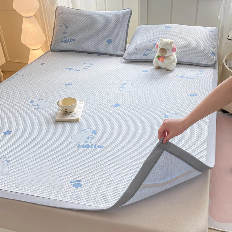Capibara Summer Bed Mat Queen Soft Breathable Ice Bean Cooling Mat Coolness Summer Mat Cool Down Mattress Protector Pad Bedsheet
