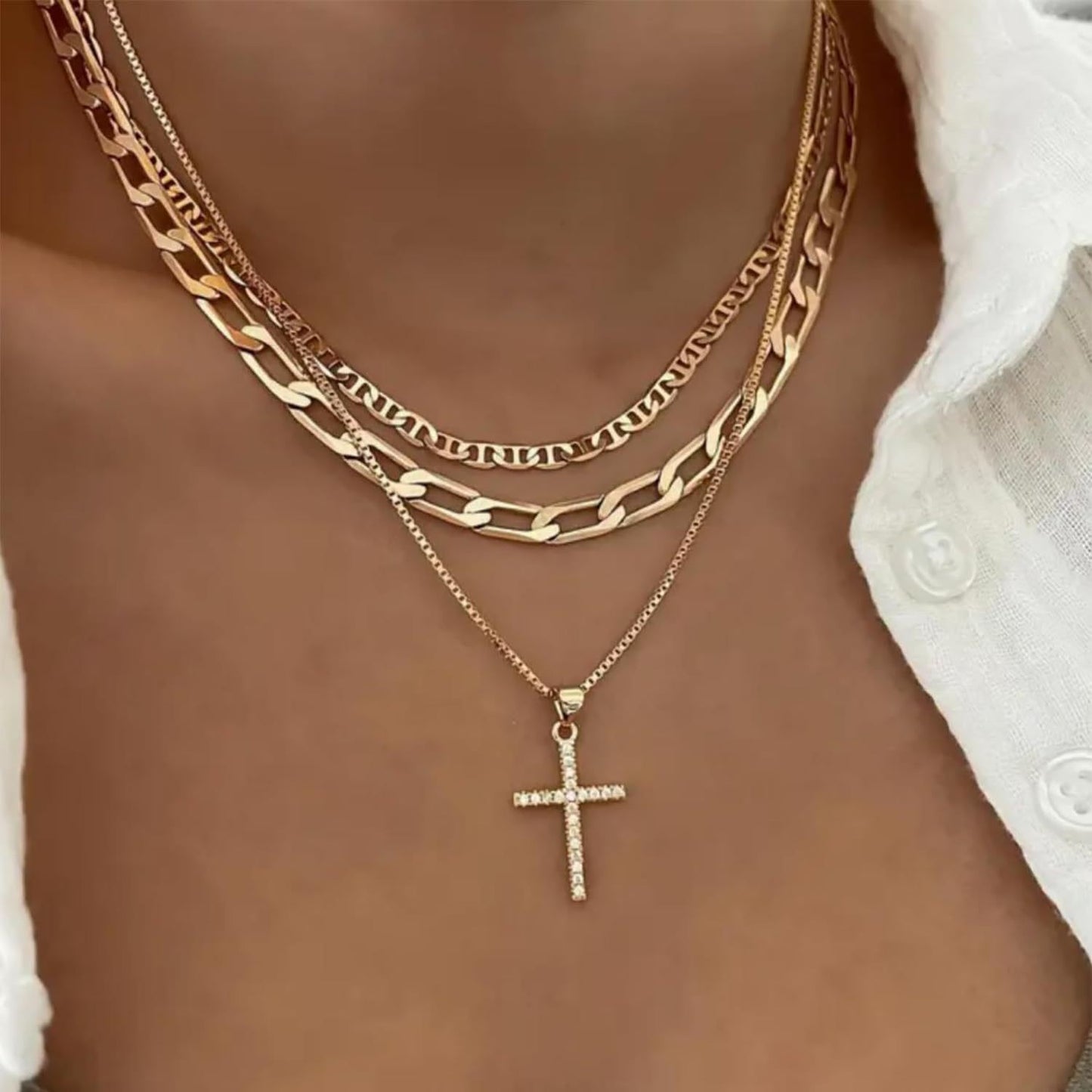 Amazon TK Hot-Selling OT Buckle Square Cross Necklace for Women Copper Plated 14K Gold Paperclip Necklace Yiwu In Stock