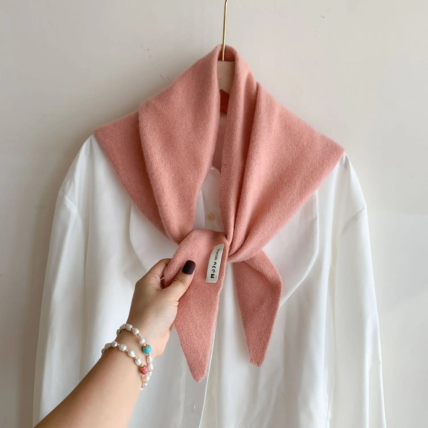 British Korean Triangle Scarf  Niche Wool  Triangular Scarf Women Headscarf Knitted Scarf Multi-functional Warm Knitted Scarf