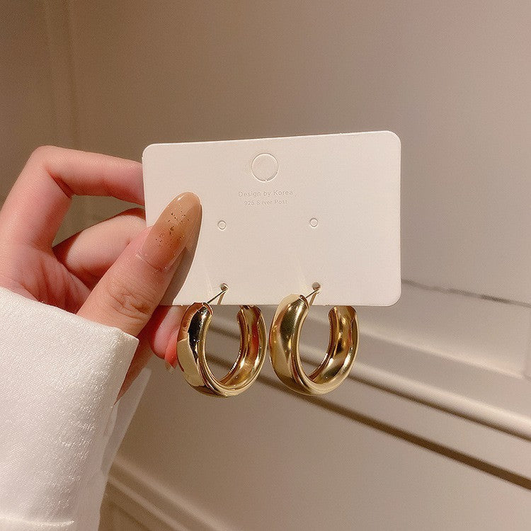 Simple Heart Circle Earrings Fashion Versatile Geometric Ear Clips Ear Studs Light Luxury High-end Feel Earrings for Women