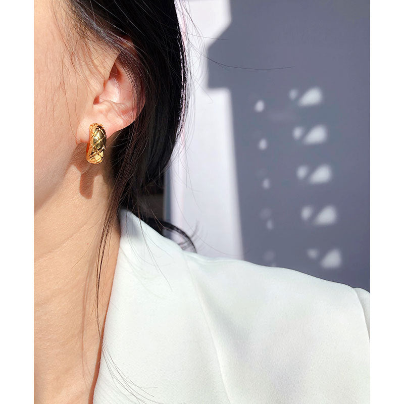 Jewelry Copper Gold-Plated Earrings Diamond Pattern Chanel Style Gold Earrings Round Versatile Ear Clips