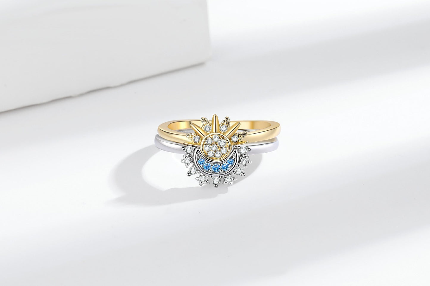 Cross-Border European and American Style Simple Design Sun and Moon Stackable Rings for Women with Diamonds Sun Moon Couple Rings