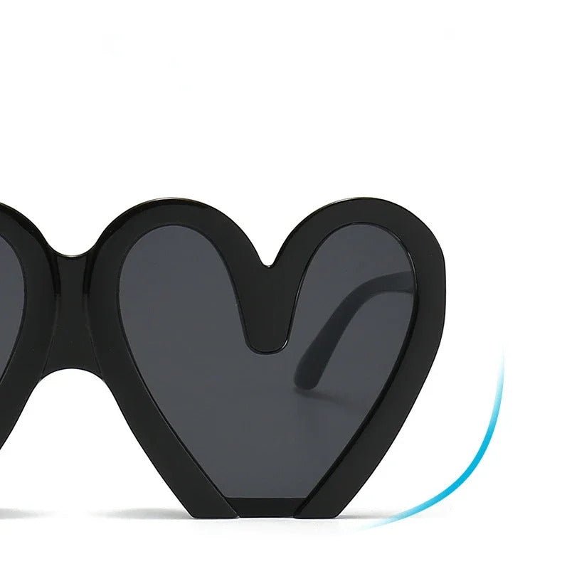 Love Birthday Party Sunglasses Woman Stage Performance Funny Sunglasses Hearts Sweet Fashion Travel Girls Sun Glasses gafas
