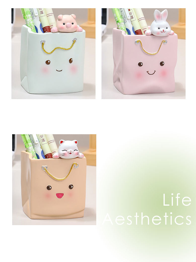 Cute Pen Holder Handmade Ornament High-end Creative Office Desk Decoration Pen Box Resin Figurine Office Gift