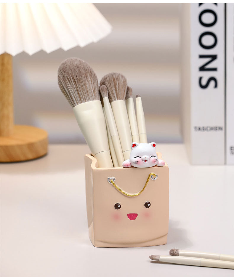 Cute Pen Holder Handmade Ornament High-end Creative Office Desk Decoration Pen Box Resin Figurine Office Gift