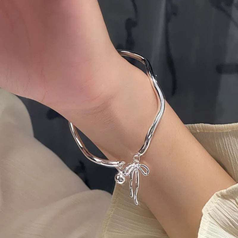 New Trendy Silver Color Bowknot Bracelet for Women Cute Romantic Round Ball Adjustable Cuff Bracelet Jewelry Birthday Gift