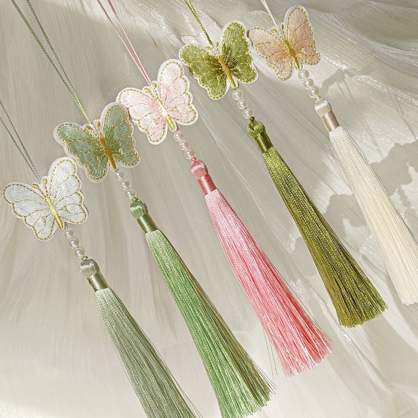 Ancient Style New 22-Color Embroidery Butterfly Tassel Hanfu Horse-Face Skirt National Style Children's Clothing Small Tassel Decorative Pendant