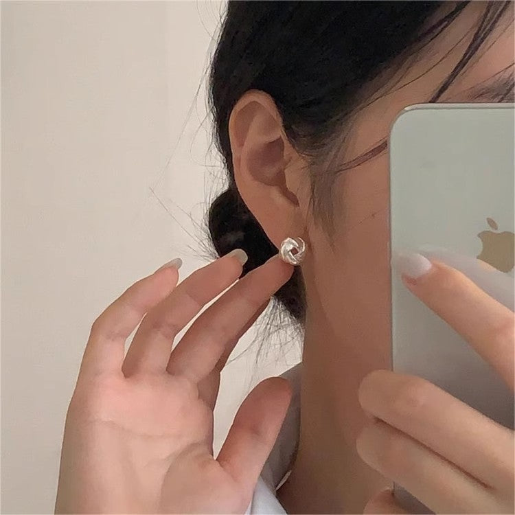 925 Silver Needle Love Butterfly Gravel Fashionable and Versatile Earrings Niche Unique Design Pearl Flower Earrings Earrings