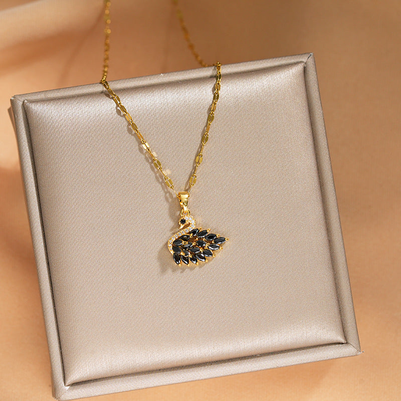 Elegant Inlaid Zircon Exquisite Titanium Steel Necklace for Women Fashionable Versatile Internet Celebrity Collarbone Chain Niche Light Luxury Jewelry