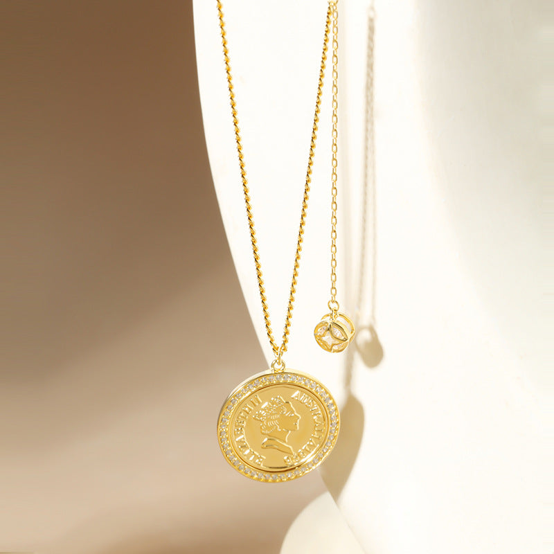 925 Sterling Silver Necklace Queen Head Portrait Women's Collarbone Chain Light Luxury High-end Niche Design Ins Jewelry Accessories