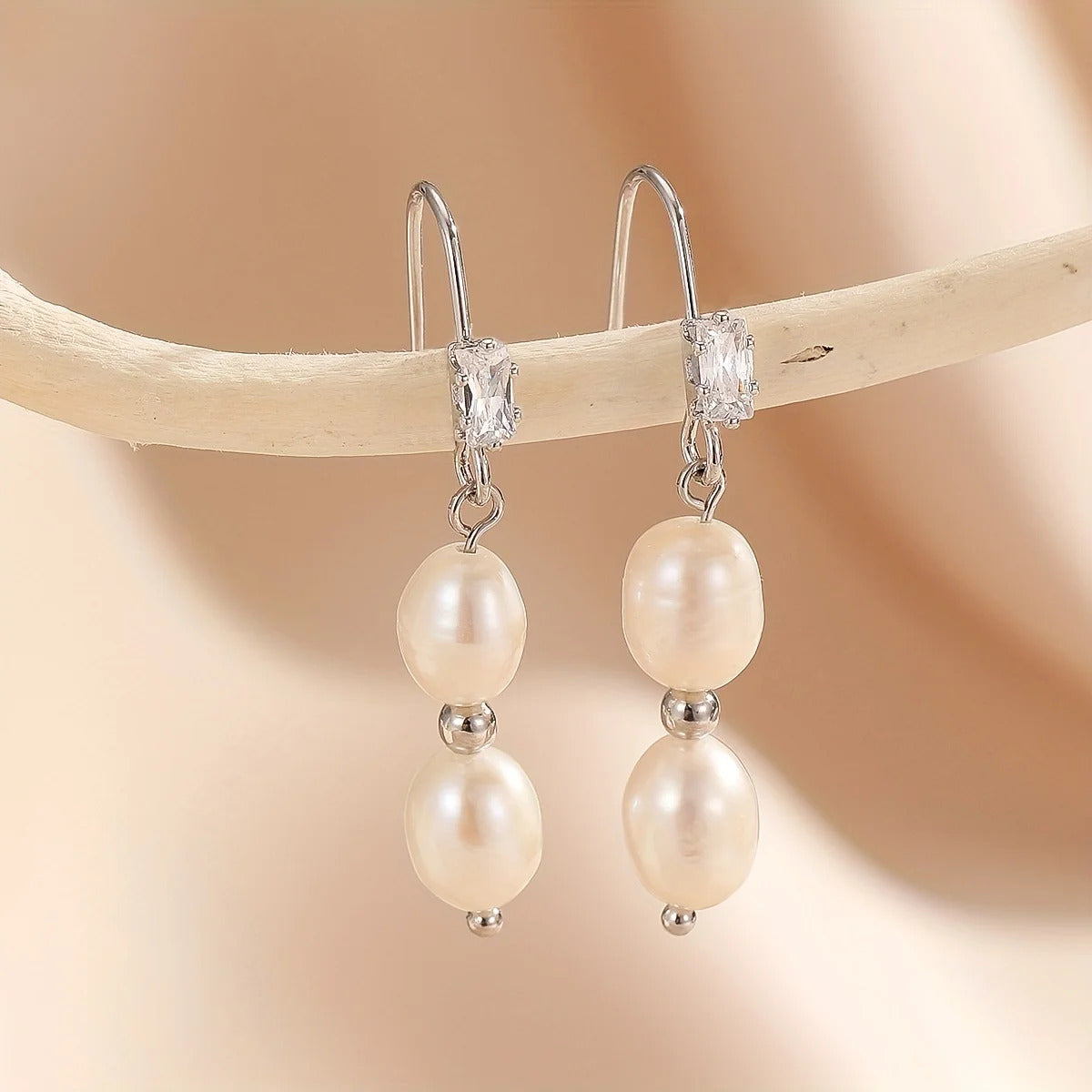 Fashion Wedding Jewelry Earrings, Silver Pearl Earrings, Minimalist Style, Women's Earrings, The First Choice For Giving Gifts