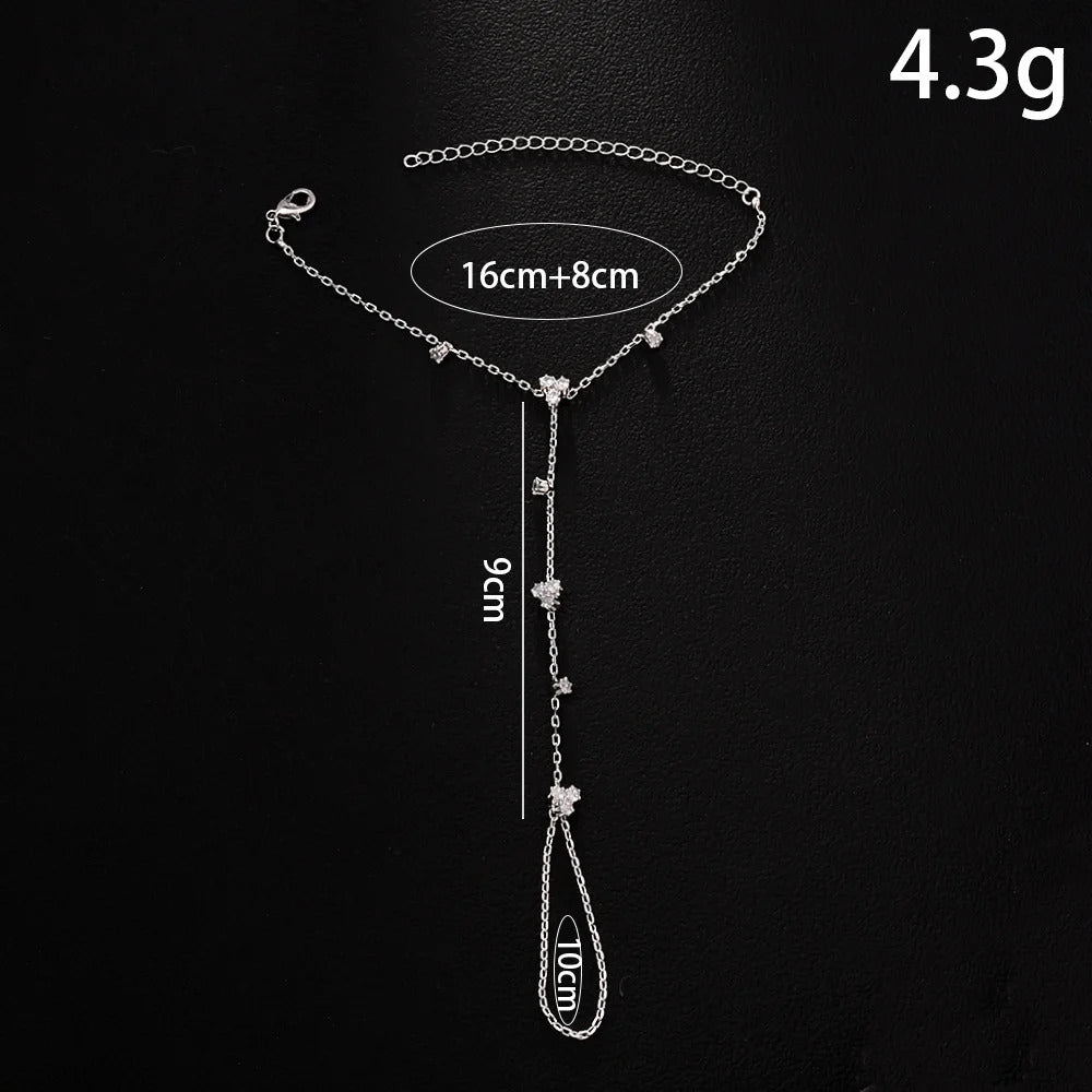 2025 Fashion Round Crystal Finger Bracelet Bangle High Quality Jewelry Intersperse Geometric Rhinestone Hand Chain Adjustable