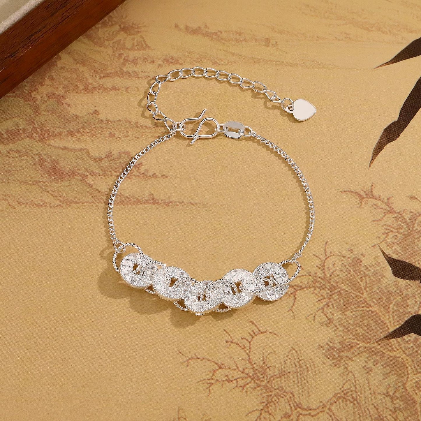 Crushed Ice Five Emperor Coins Bracelet for Women, Chinese Style Coin Design, Elegant and Versatile High-end Jewelry, Gift for Girlfriend