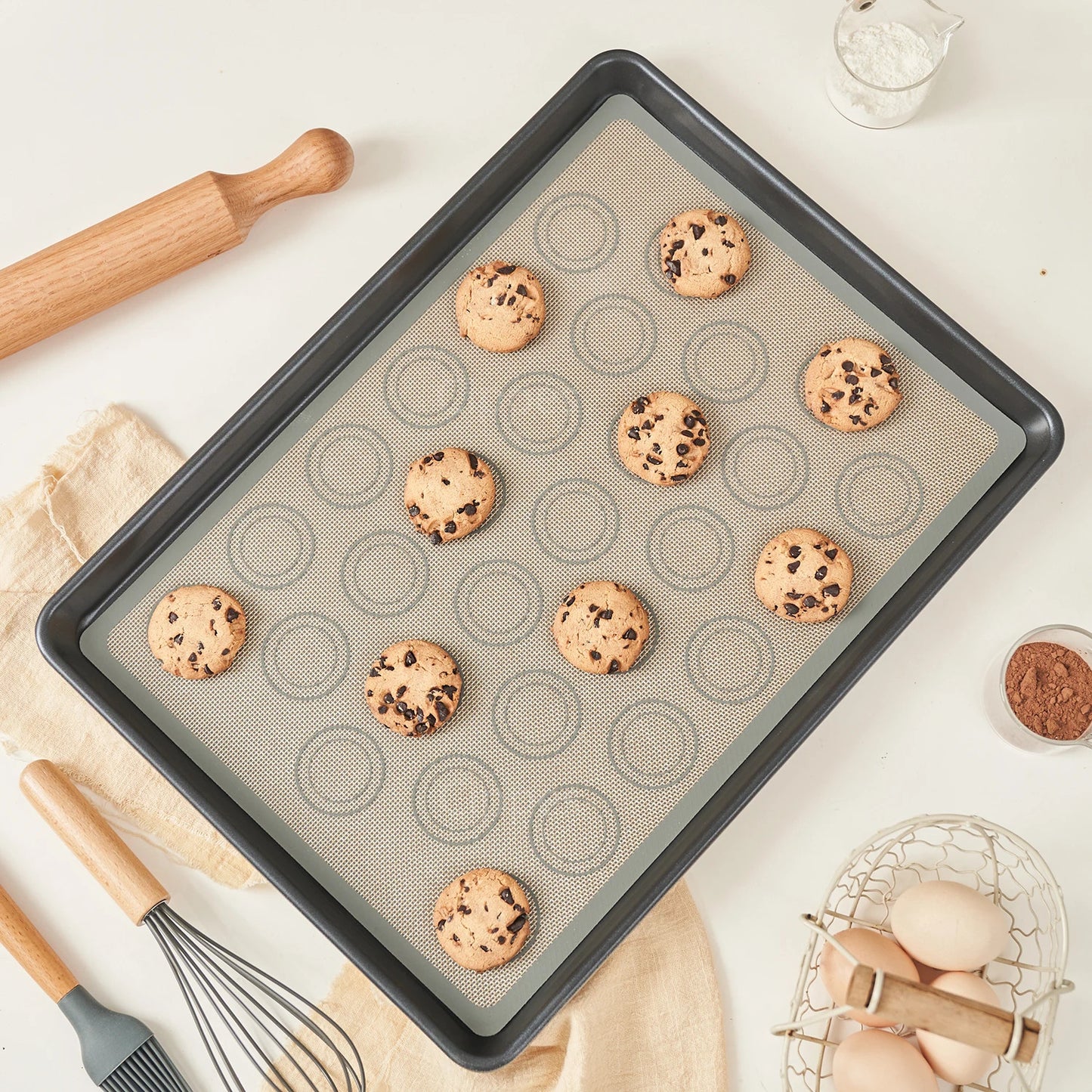 2PCS Silicone Baking Mats for Oven, 42 X 29.5cm, Reusable Non Stick Heat Resistant Bakeware Sheets Liner, Macaron, Cookies Bread