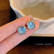 Temperament Painless Magnetic Suction Earrings Women's Ear Bone Clips Without Ear Holes Cold Style All-match Exquisite High-end Sense Niche Ear Accessories