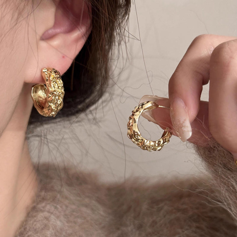 One Cold Style Simple Metal Earrings Retro High Fashion Style Texture Round Earrings