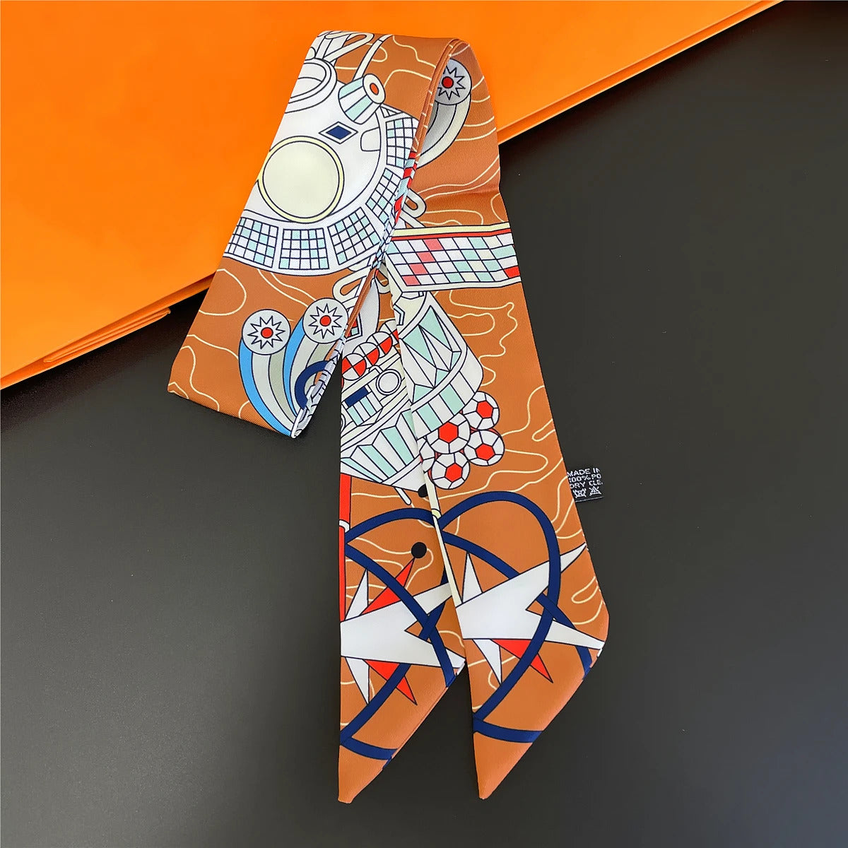 2024 Brand Design Leopard Twill Silk Scarf Luxury Scarf Women Foulard Skinny Bag Scarves Neckerchief Fashion Hair Headband