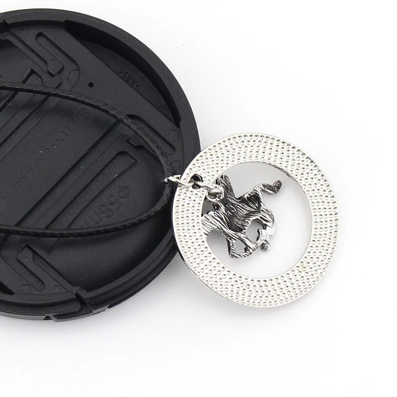 Blood Flying Horse Pendants Necklaces for Men Women Percy Jackson CAMP HALF Necklace Fashion Charm Jewelry Accessories Gifts