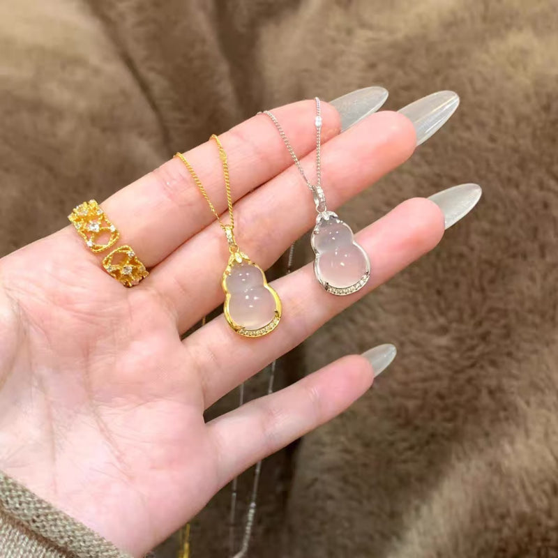 New Chinese Style Golden Branch Jade Leaf Ice Transparent Imitation Agate Gourd Necklace for Women Light Luxury National Trend Pendant Exquisite High-end Clavicle Chain