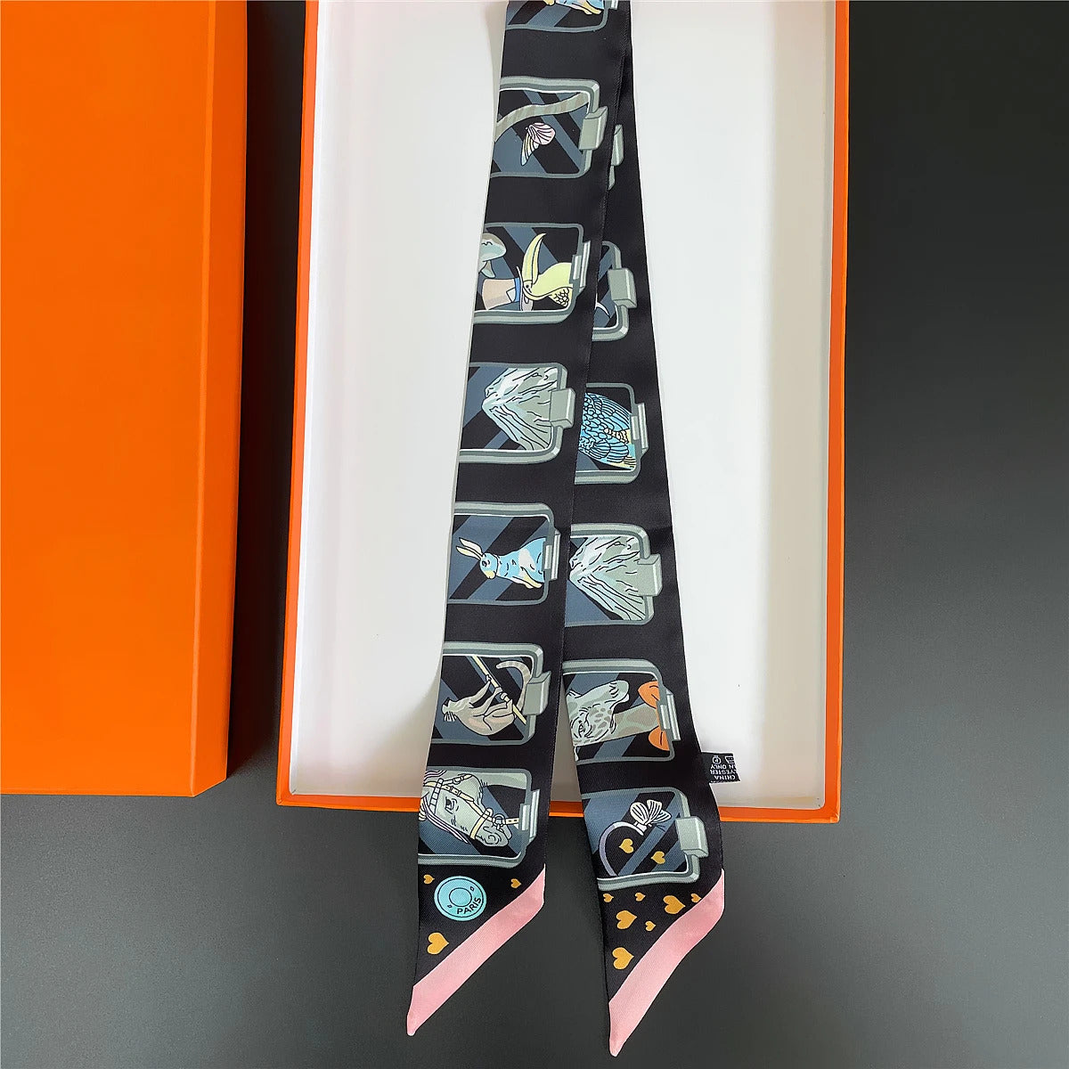 Brand Design Twill 100% Silk Scarf Luxury Fashion Scarf Women Foulard Skinny Bag Scarves New Hot Neckerchief Hair Headband