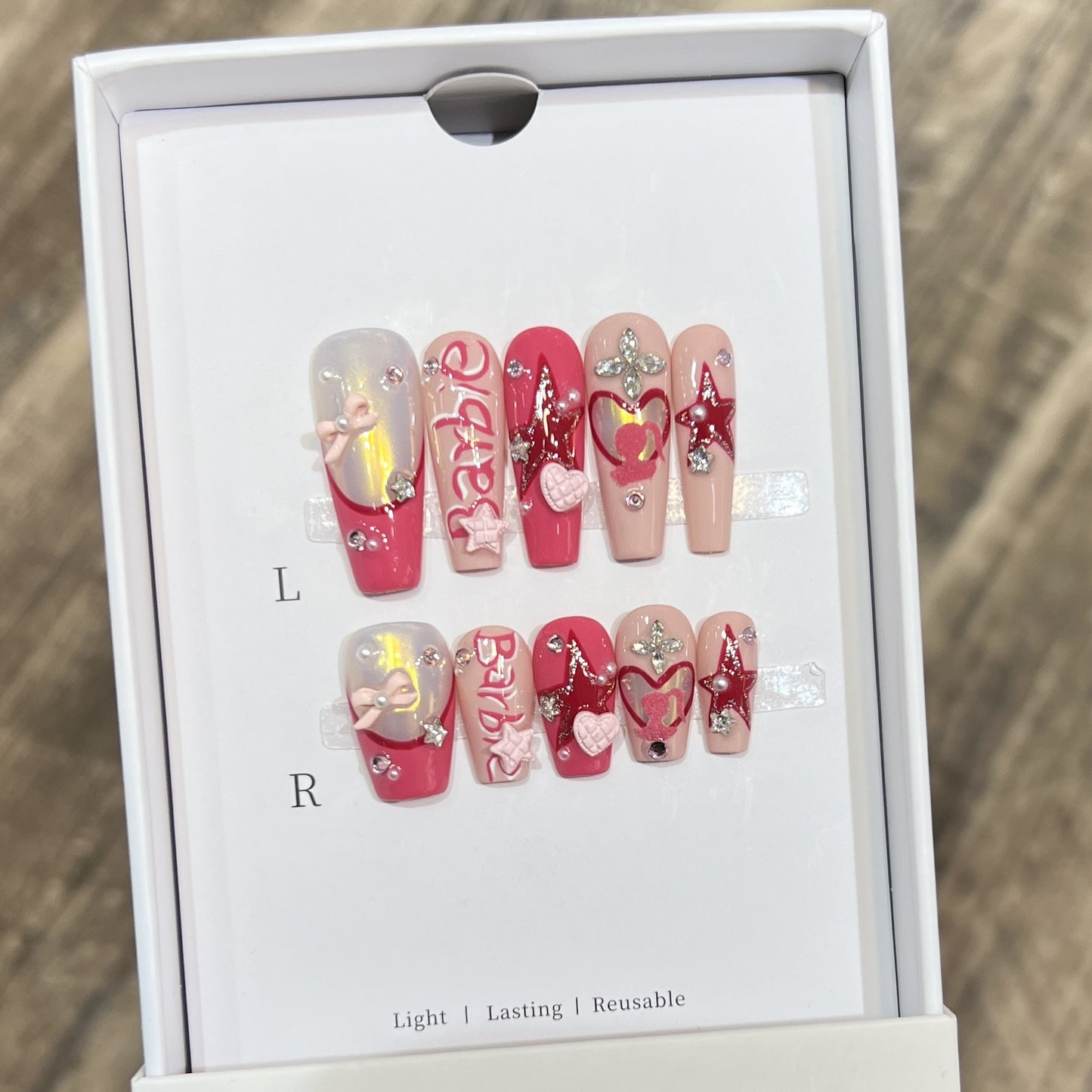 Dairison [Video Game Girl] Handmade Wearable Nails High-Grade Gray Hand-Painted Sweet Cool Heart Nail Tips Bowknot