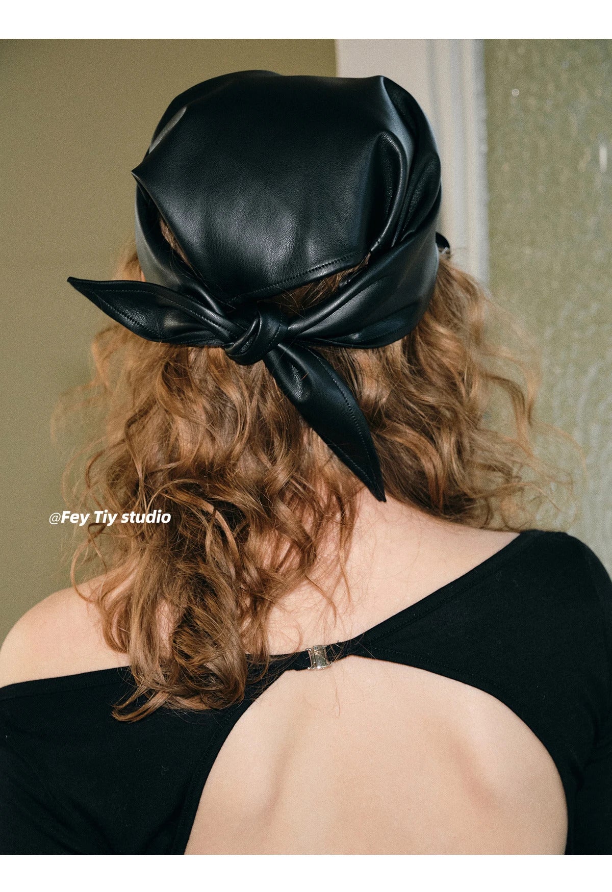 Retro Spicy PU Leather Headscarf Hat Women Summer Y2k Square Scarf Hip-hop Kerchief Korean Series Versatile Headband hair scarf