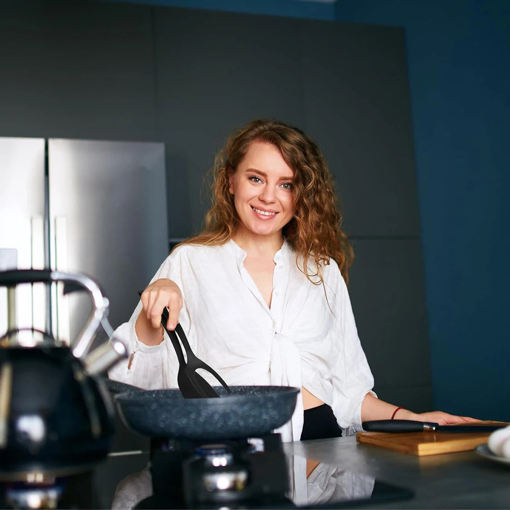 2 in 1 Grip Flip Spatula Clamp Egg Pancake Fish French Toast Omelette Making Non Stick Home Kitchen Cooking Turner Tool