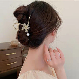 Earrings Pearl Style Elegant High-end Drop Earrings Sophisticated Heart-shaped Earrings Simple Internet Celebrity Ear Jewelry 925 Silver Needle