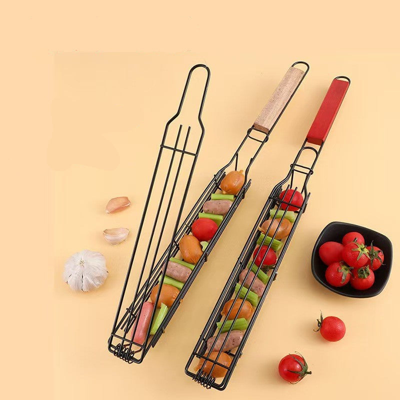 Burning Baking Cage Carbon Steel Hot Dog Sausage with Wooden Handle Baking Cage BBQ Barbecue Wire Barbecue Clip Grill Rack Camping Barbecue Tools
