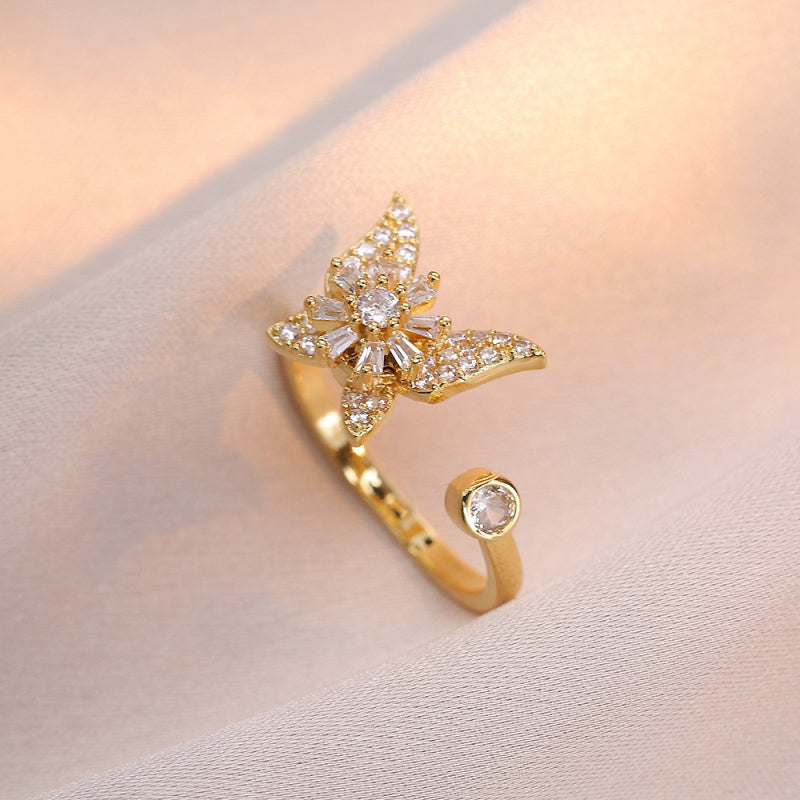 Rotating Ring for Women with Micro Paved Zircon, Elegant and Minimalist Style, Versatile Full Diamond Round Clover Ring Jewelry