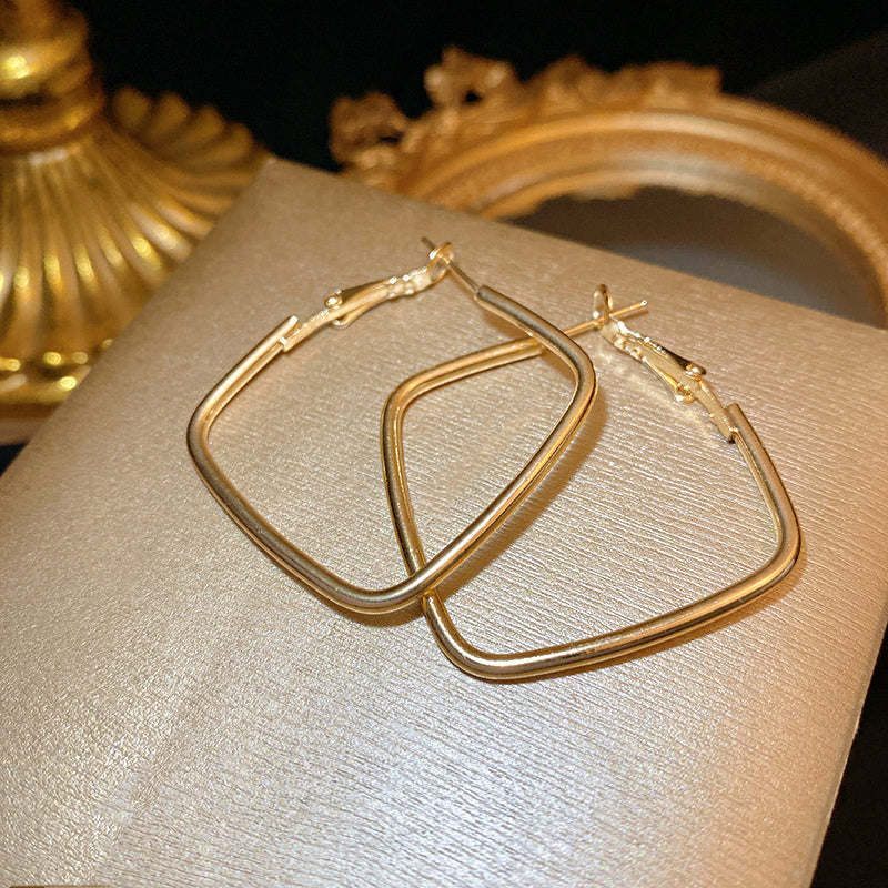 925 Silver Needle Hong Kong Style Retro Metal Earrings Women's High-Grade Geometric Simple Bracelet Ear Clip All-Match Exaggerated Commuter Earrings