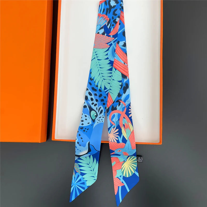 2024 Brand Design Leopard Twill Silk Scarf Luxury Scarf Women Foulard Skinny Bag Scarves Neckerchief Fashion Hair Headband