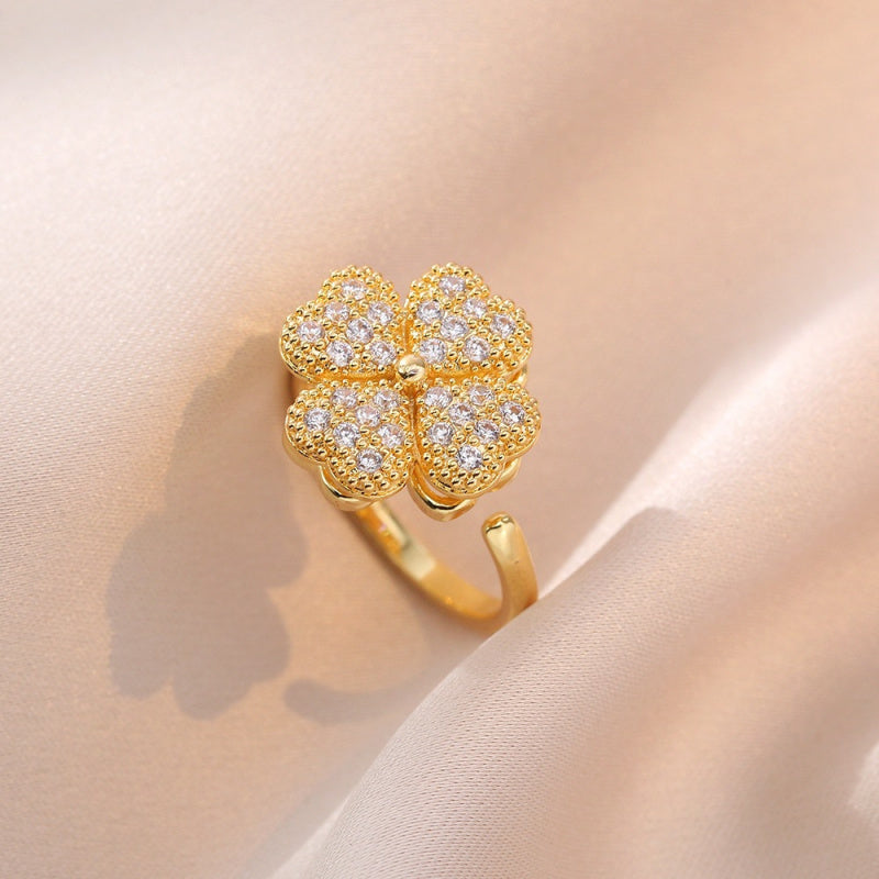 Rotating Ring for Women with Micro Paved Zircon, Elegant and Minimalist Style, Versatile Full Diamond Round Clover Ring Jewelry