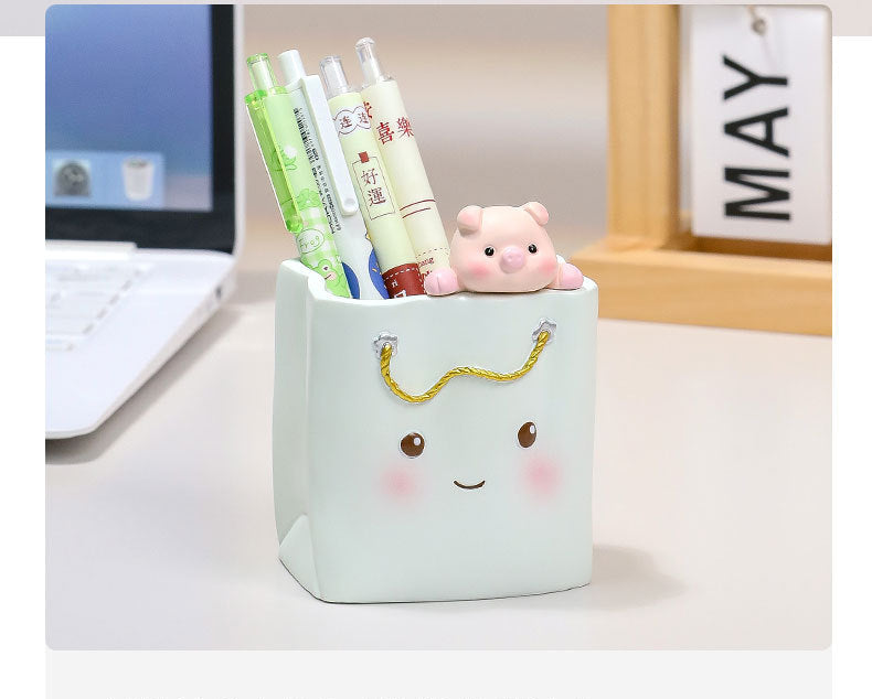 Cute Pen Holder Handmade Ornament High-end Creative Office Desk Decoration Pen Box Resin Figurine Office Gift